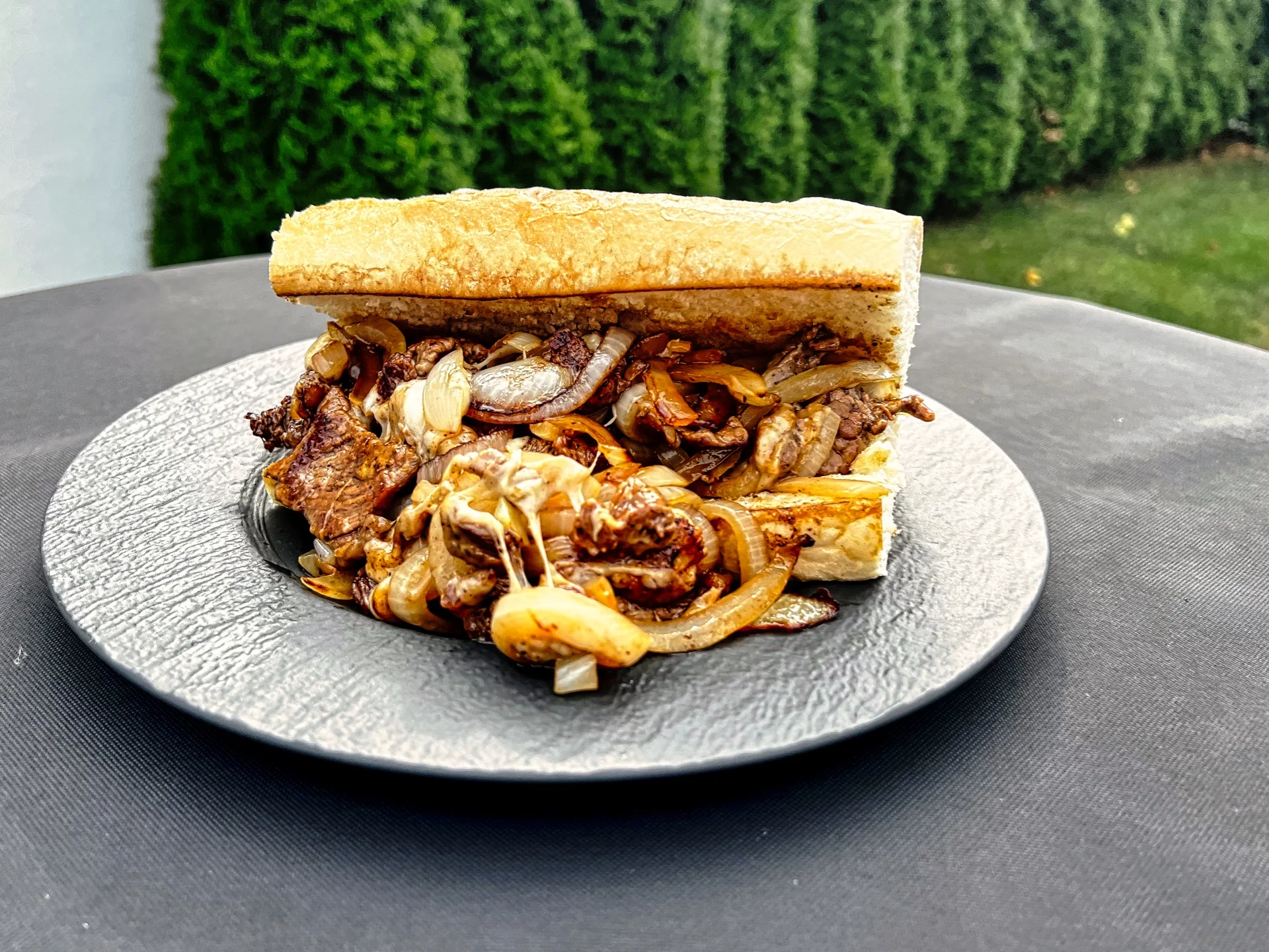 Philly Cheese Steak Sandwich - In 3 Schritten zum perfekten gegrillten Käsesandwich aus Philly! 4 Philly Cheese Steak Sandwich.
