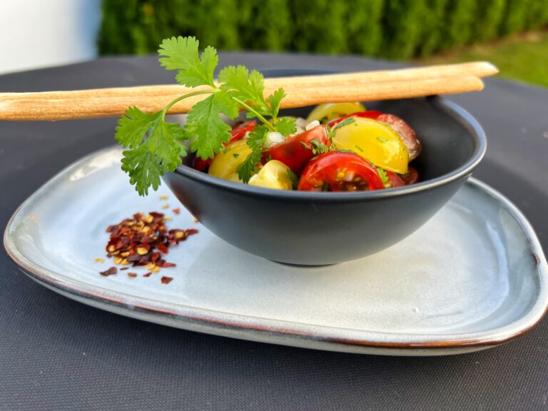 Pico de Gallo angerichtet